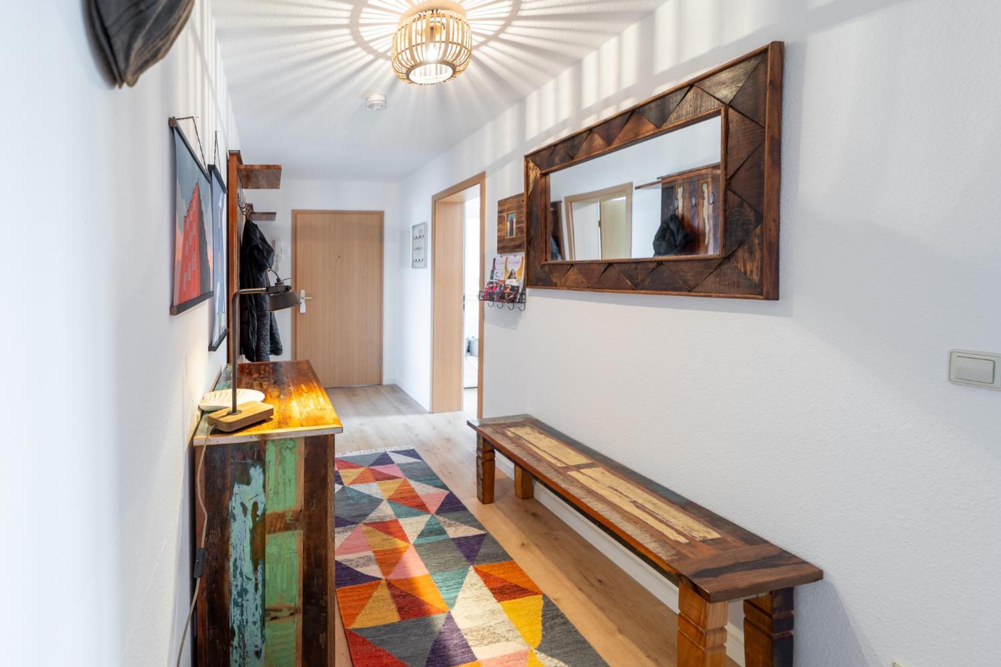 Schlossberg-Domizil Mit Weitblick - Arbeitsplatz, Balkon, Netflix, Badewanne & Yogamatte Chemnitz Luaran gambar